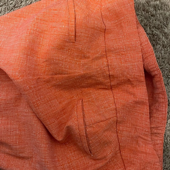 New York And Company Capri Pants - Picture 3 of 4